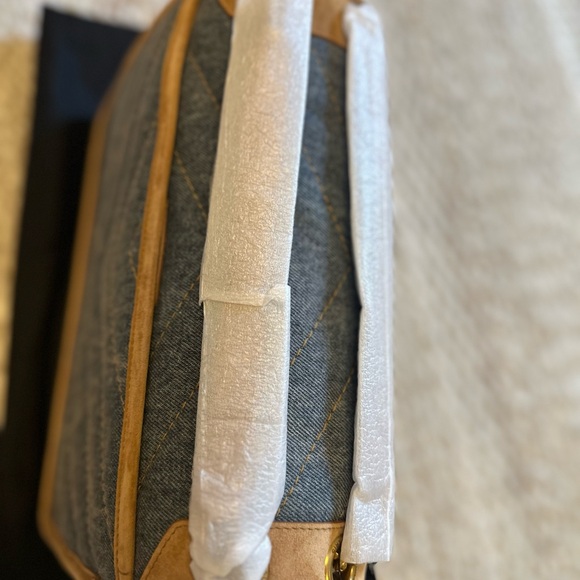 Yves Saint Laurent Niki Bag. - Picture 9 of 9